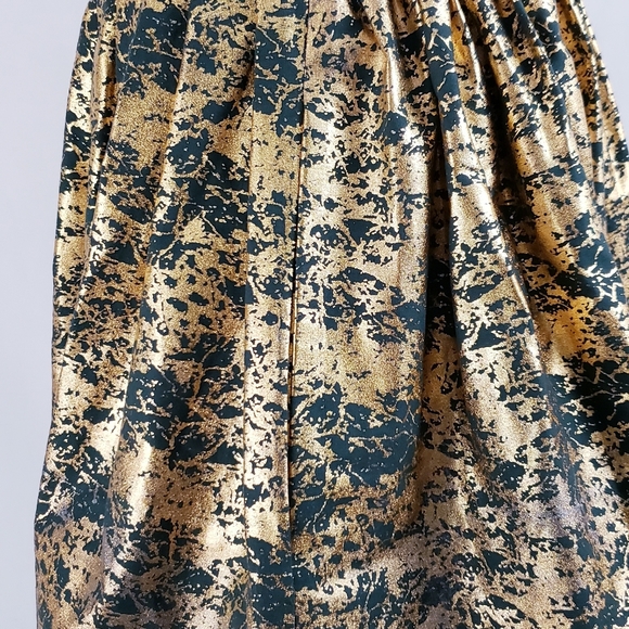 Forest Green & Gold Pleated Skirt, Pockets - Picture 4 of 4